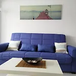 Aguamarina شقة *